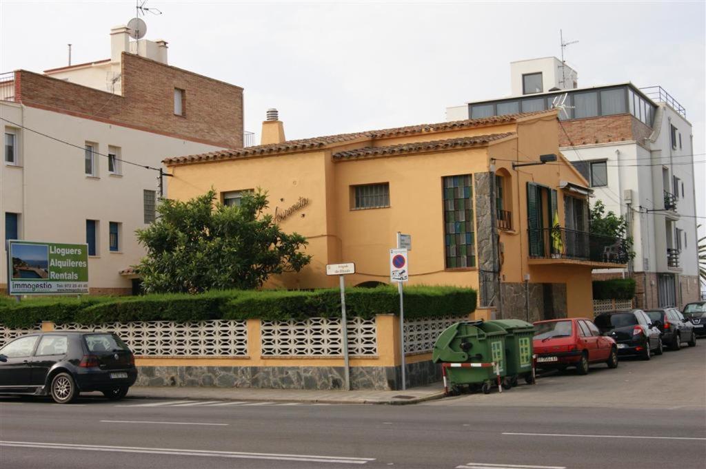 Agi La Pinta Apartment Roses Luaran gambar