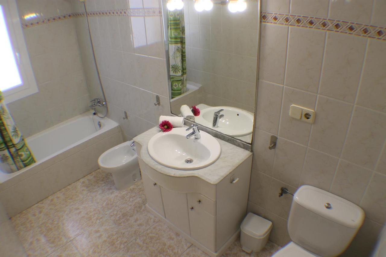 Agi La Pinta Apartment Roses Luaran gambar