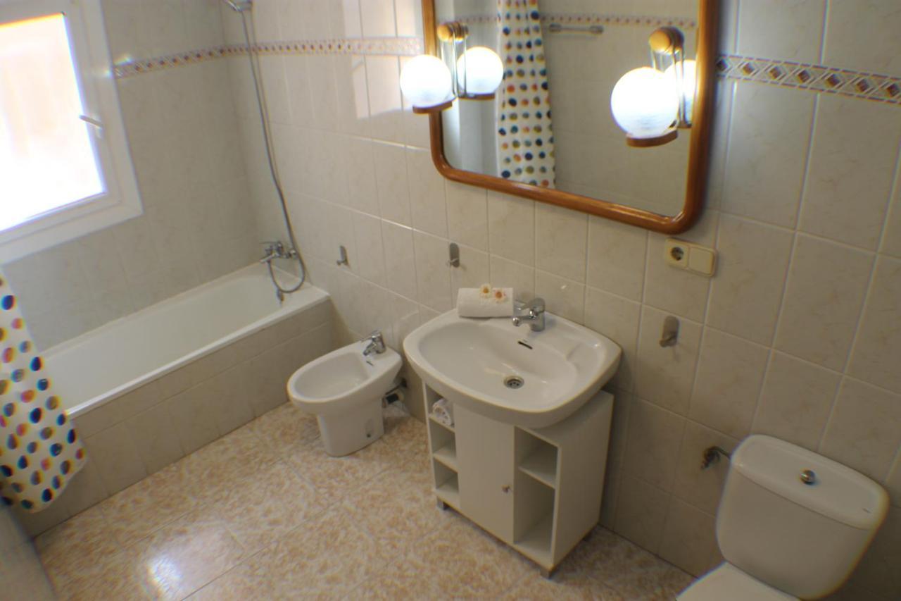 Agi La Pinta Apartment Roses Luaran gambar
